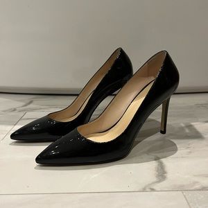 Stuart Weitzman pumps